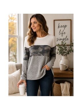 Locryz Cozy Colorblock Camo Pullover Top - Grey/White